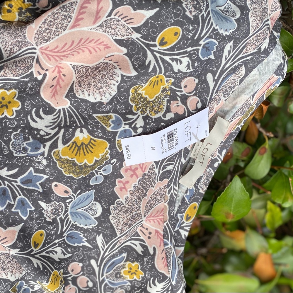 🎉new listing🎉Ann Loft Blouse - Picture 12 of 16